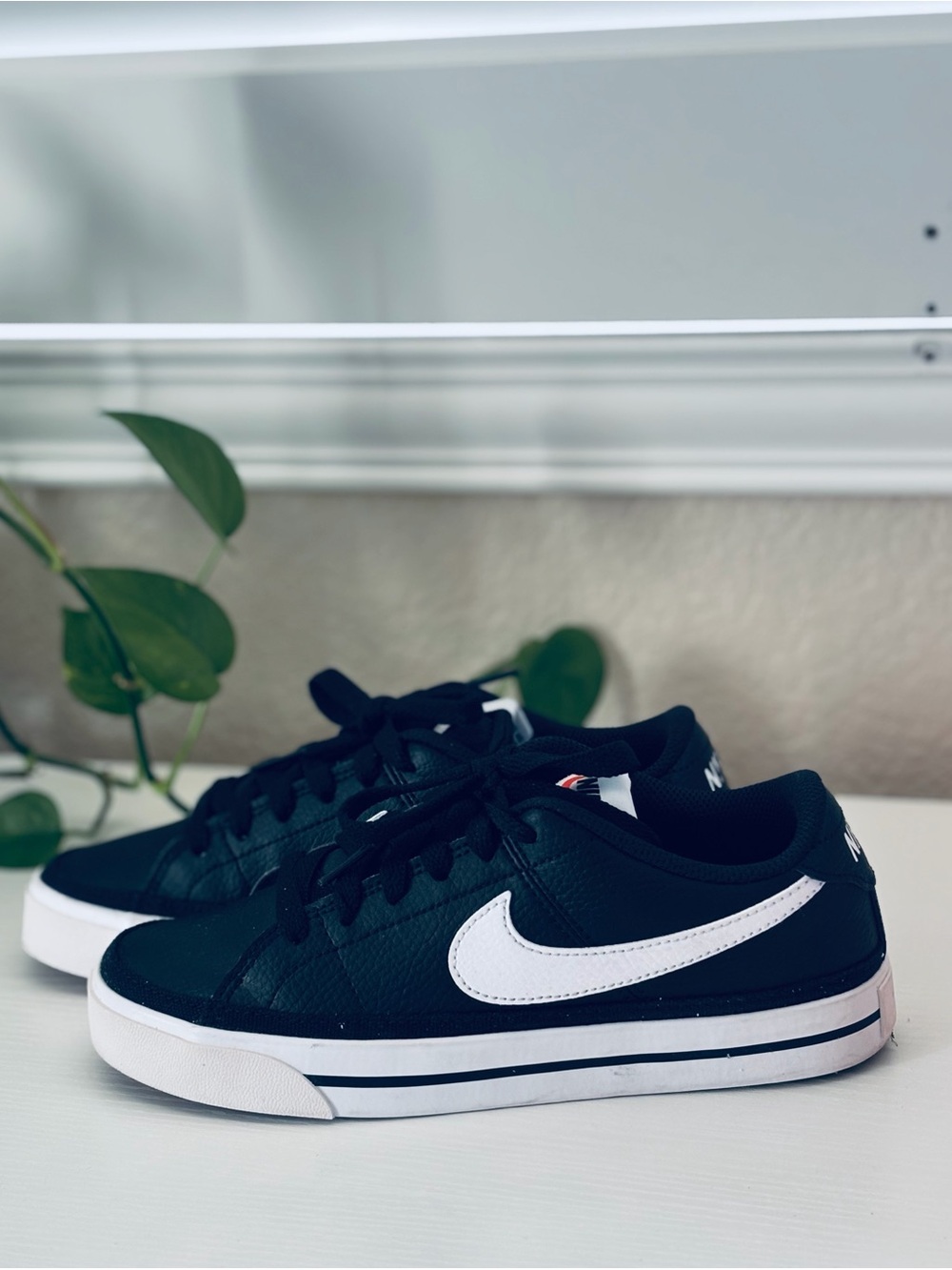 Nike Kids Black and White Low-Top Sneakers